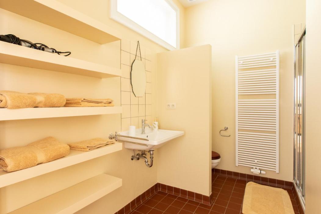 Pauline Loveling Apartment With Quiet Garden And 2 Bathrooms Antuérpia Exterior foto
